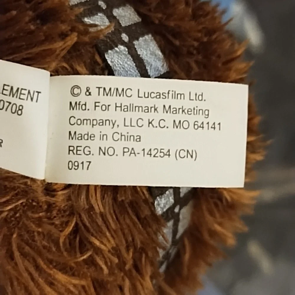 Star Wars Chewbacca FluffBall HALLMARK Ornament edition collection plush ball